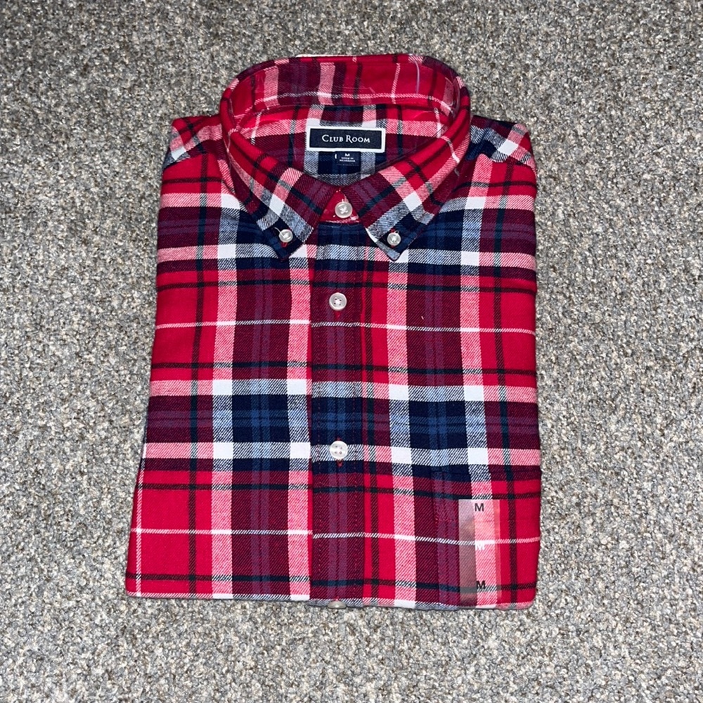 Club room medium sized long sleeve flannel